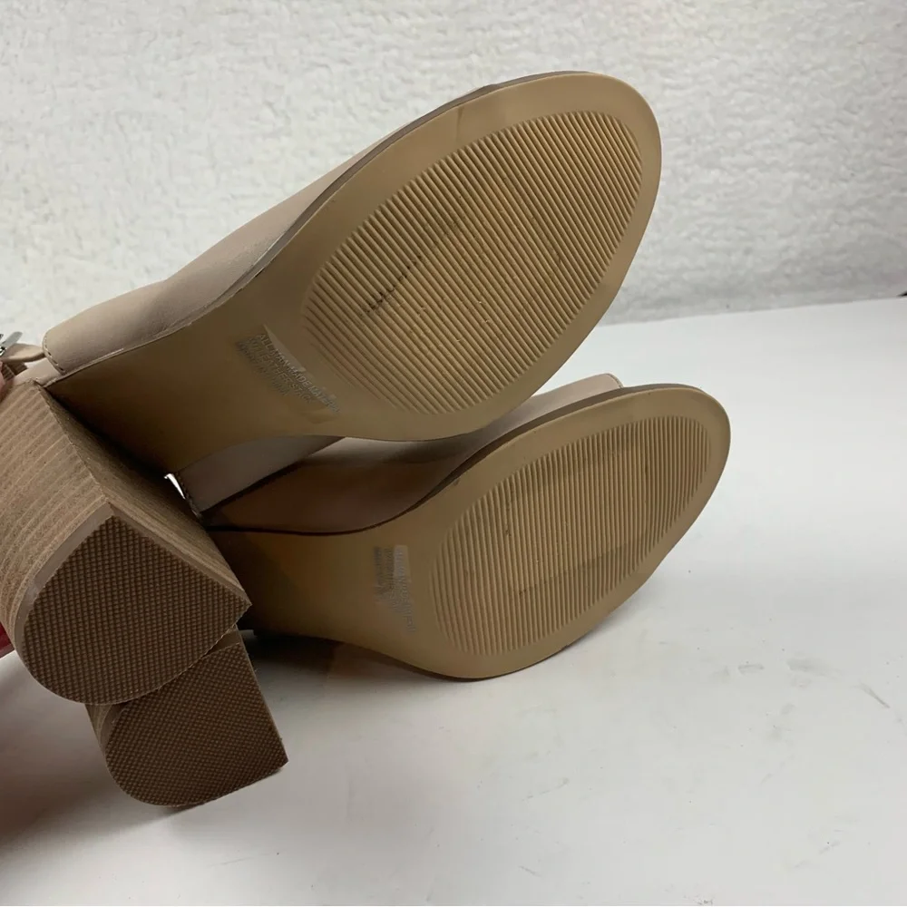 DV Dolce Vita Women's Size 10 Booker Ankle Boot Bootie‎ Open Toe Flaw Mark 7161.
